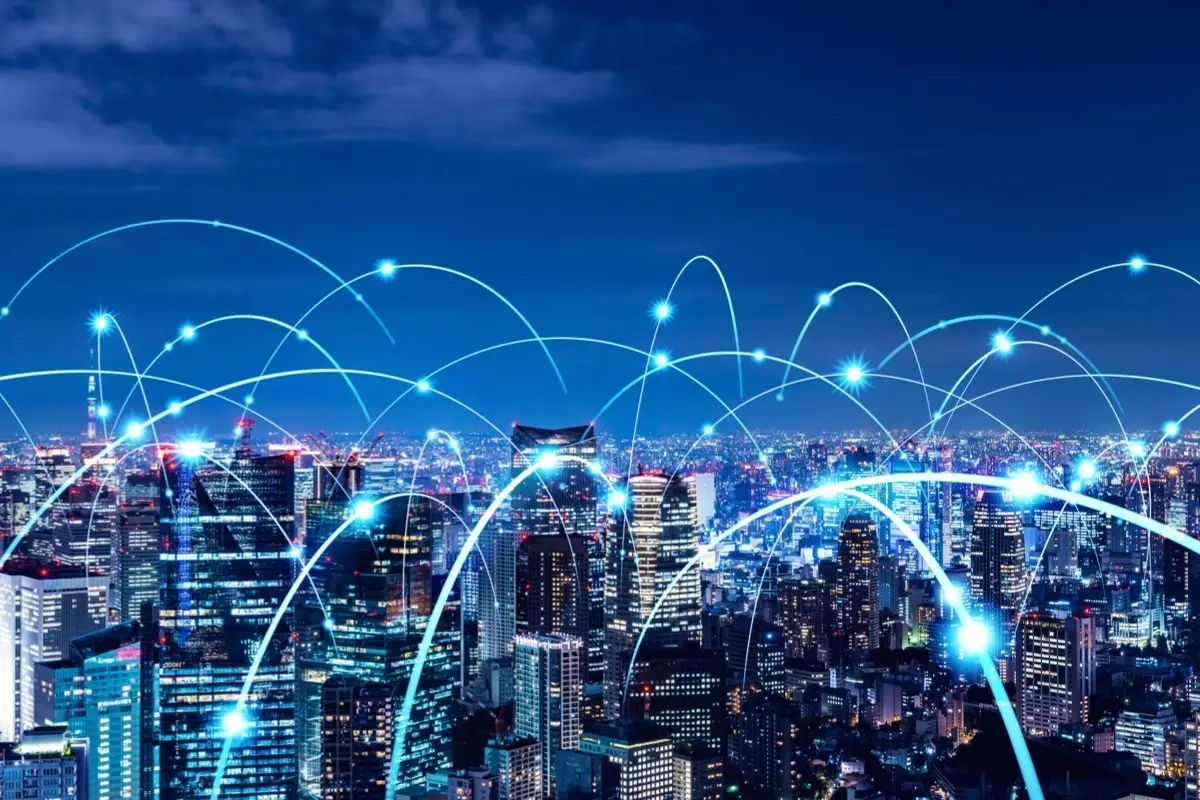 5G and Beyond: Revolutionising Connectivity